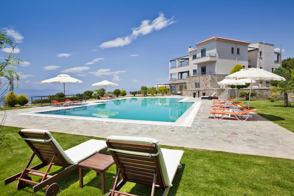 Marini Luxury Apartments And Suites Aegina Bagian luar foto